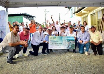 Gobierno de Caldas impulsa la transformación de Viterbo con pavimentación de 12 tramos de la zona urbana