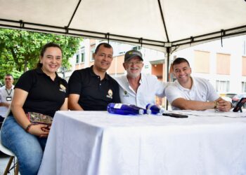 Con éxito finalizó la última Feria de Servicios del año realizada por el Gobierno de Caldas en Viterbo: 1.400 interacciones, 40 servicios ofertados y 53 emprendimientos