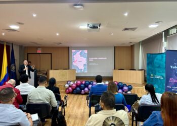 Caldas avanza en la adopción de inteligencia artificial para fortalecer la gestión pública