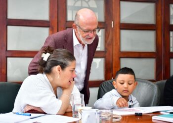 Caldas presentó a Colombia Líder las tres estrategias innovadoras con las que es gran finalista en el Reto Nacional por la Educación