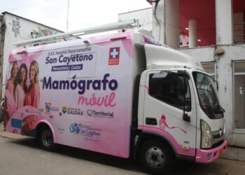 Territorial de Salud de Caldas entregó al hospital de Marquetalia el primer mamógrafo móvil: recorrerá el departamento facilitando diagnósticos