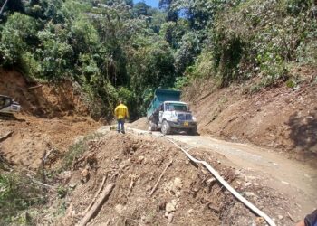 Con acciones concretas la Gobernación de Caldas le responde a Pácora: se abrió una vía alterna peatonal y se avanza en el traslado del puente definitivo
