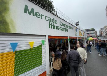 Gobierno de Caldas pone en marcha el Mercado Campesino Itinerante para impulsar la economía rural: sede es en Manizales