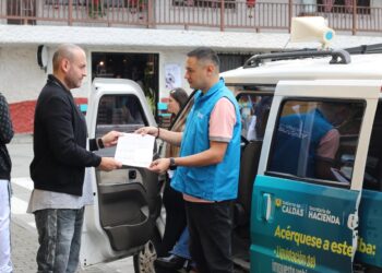 Gobernación de Caldas lleva servicio de pasaportes, impuestos y atención directa al Oriente: ruta regional inicia este lunes