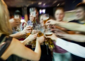 En Caldas se promueve la consciencia sobre riesgos del consumo de alcohol en adolescentes y jóvenes