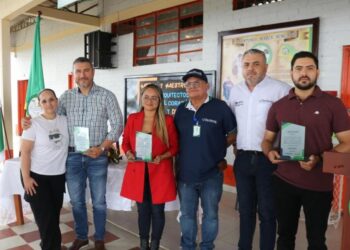 La estrategia ‘Entorno verde, vida saludable’ fortaleció la prevención de Enfermedades Transmitidas por Vectores en Marquetalia:  participantes recibieron reconocimiento