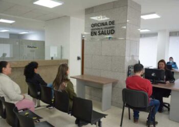 En la Oficina de Gestión al Usuario en Salud, Caldas fortalece acompañamiento a ciudadanos con dificultades en sus servicios médicos