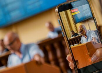 Más de 88 mil millones en proyectos viales se ejecutan este 2026 en Caldas: cifra destacada en la Asamblea Departamental