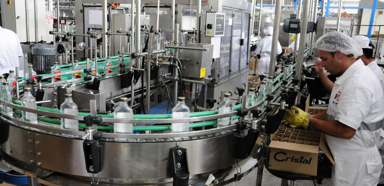 La industria manufacturera de Caldas acelera su crecimiento y consolida la recuperación económica del departamento: revela informe de Caldata - Es Caldas