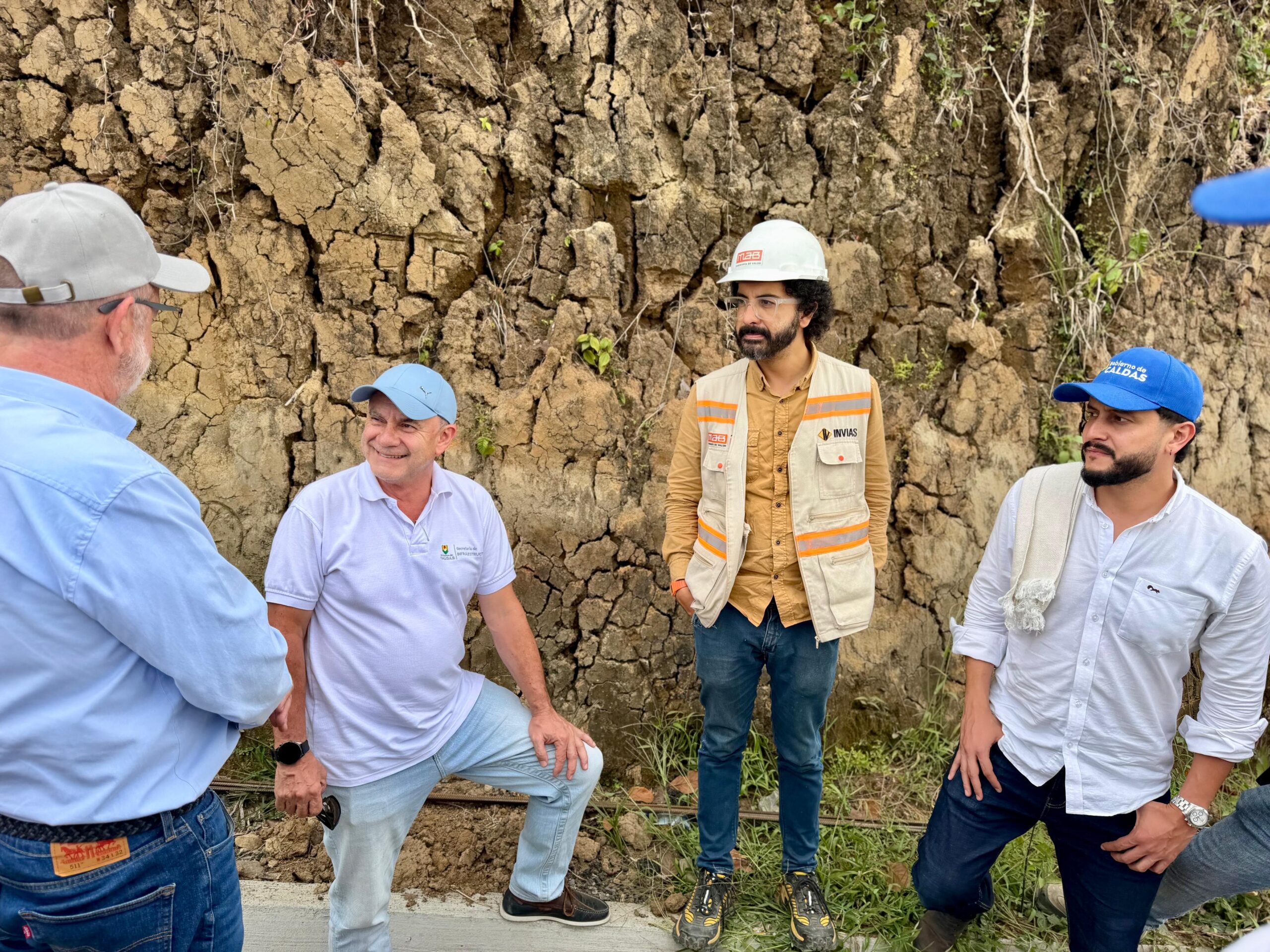 Gobernador verificó avances de la Ruta del Renacimiento y destacó el progreso de la conectividad entre Caldas y Antioquia - Es Caldas