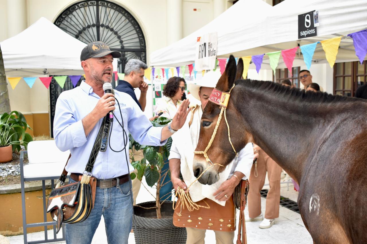 Más de 30 empresarios mostraron el potencial turístico y empresarial del departamento en la feria ‘Caldas es Natural’ - Es Caldas