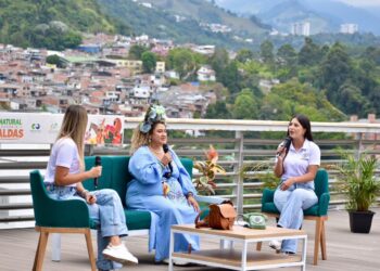 Empresarios y emprendedores fueron protagonistas de ‘Es Natural Ayudar a Caldas’, una jornada para impulsar la recuperación económica