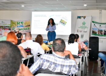 Con nuevas estrategias de riego y manejo de cultivos, Caldas se prepara para fortalecer la caficultura frente al cambio climático