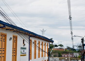 Caldas habilita progresivamente las sedes educativas sin afectaciones tras el terremoto: Alrededor de 20.000 estudiantes pueden regresar a clases