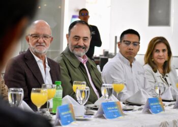 Gobierno de Caldas presentó al Fondo Milagro la ruta de reconstrucción y las necesidades del departamento