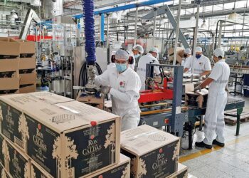 Industria manufacturera de Caldas registró crecimiento en producción, ventas y empleo durante el primer semestre de 2026