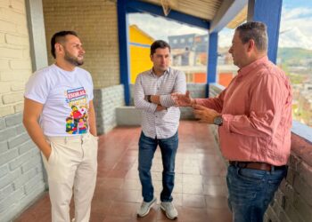 Gobernación de Caldas y Alcaldía de Anserma avanzan en el regreso seguro a las aulas tras afectaciones por el sismo