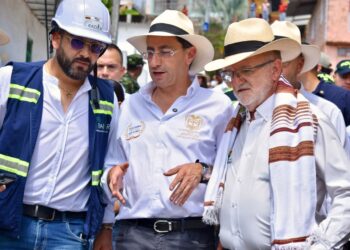 En el corregimiento de Arma se reunieron autoridades de Caldas, Antioquia y la Nación para avanzar en la reconstrucción luego del sismo del 10 de agosto