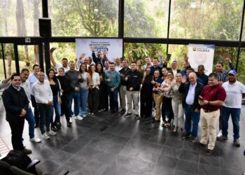 Gobernación de Caldas, Comité de Cafeteros y Alcaldías fortalecen la caficultura con inversión de $2.178 millones