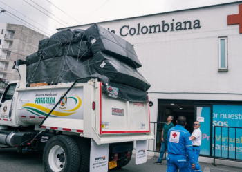 Gobierno de Caldas ha movilizado esta semana al menos 6.800 ayudas humanitarias: ya completa más de 18.000 entregas tras el sismo