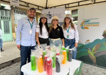 Secretaría Privada de la Gobernación de Caldas se articula a la feria Gobierno Contigo en Neira para acercar la oferta institucional
